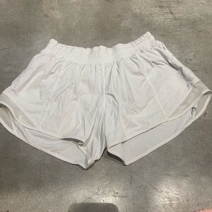 Lululemon hotty hot white shorts